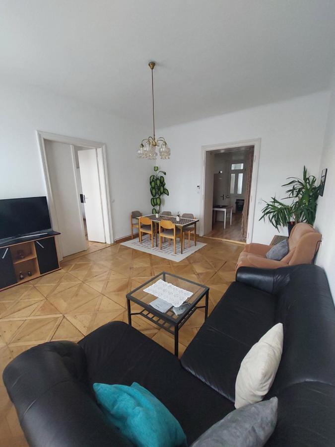 וינה Gerald'S Apartment 12 מראה חיצוני תמונה